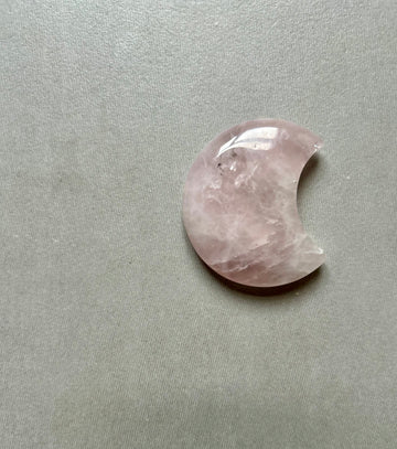 Rose Quartz - Luna